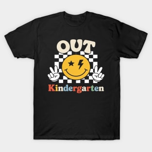 Peace Out Kindergarten Graduation Last Day Of School T-Shirt